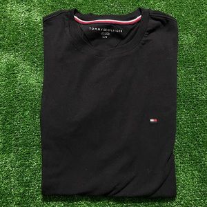 Black Men’s Tommy Hilfiger Long Sleeve- Size M